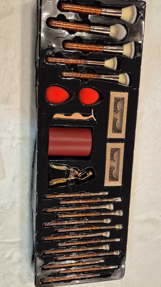 Set ref 46 Make Up
